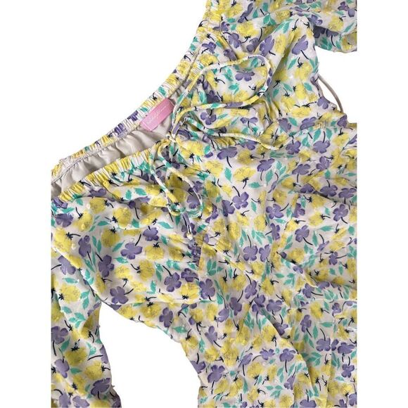 NEW WITH TAGS Spring Flowers Off the Shoulder Mini Dress with zipper side Waist - Picture 3 of 5